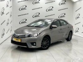 Toyota Corolla sedanas