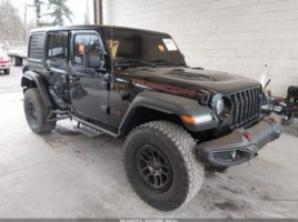 Jeep Wrangler cross-country