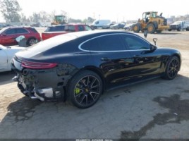 Porsche Panamera | 3