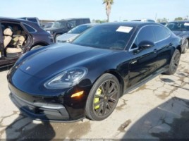 Porsche Panamera | 1