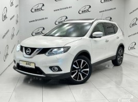 Nissan X-Trail внедорожник
