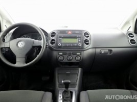 Volkswagen Golf | 4