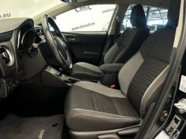 Toyota Auris | 3