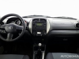 Toyota RAV4 | 4