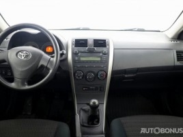 Toyota Corolla, 1.6 l., Седан | 4