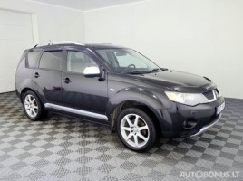 Mitsubishi Outlander visureigis