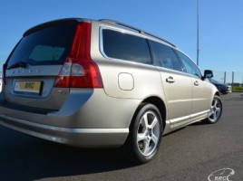 Volvo V70, 2.0 l., Универсал | 2