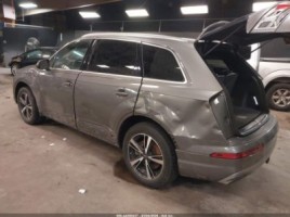 Audi Q7 | 2