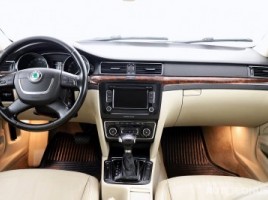 Skoda Superb, 2.0 l., sedanas | 4