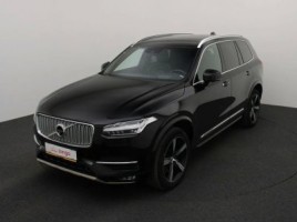 Volvo XC90 visureigis