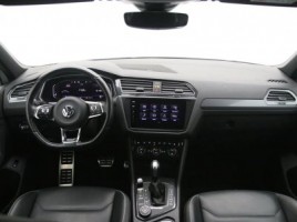 Volkswagen Tiguan | 1