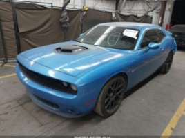 Dodge Challenger | 1