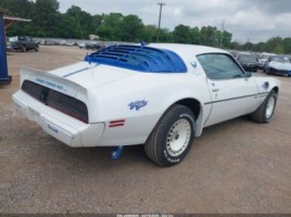 Pontiac Firebird | 3