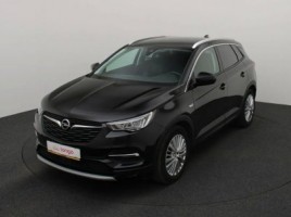 Opel Grandland X visureigis