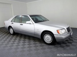 Mercedes-Benz S350 saloon