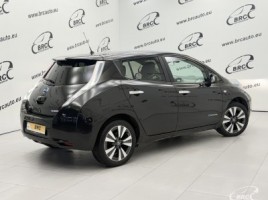 Nissan Leaf, hatchback | 1