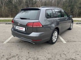 Volkswagen Golf | 2