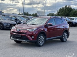Toyota RAV4 | 1