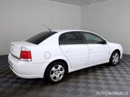 Opel Vectra, 2.2 l., saloon | 2