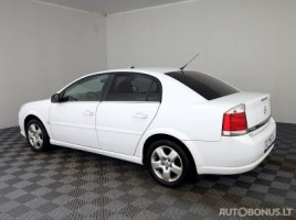 Opel Vectra, 2.2 l., saloon | 3