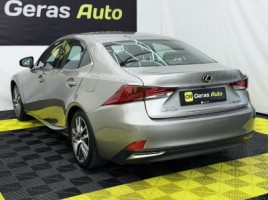 Lexus IS 300h, Седан | 4