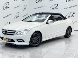 Mercedes-Benz E550 kabrioletas