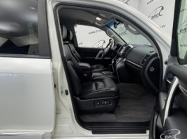 Toyota Land Cruiser, 4.5 l., cross-country | 3