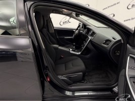 Volvo S60, 2.0 l., saloon | 3