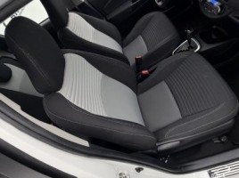 Toyota Yaris, 1.5 l., hečbekas | 4
