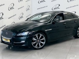 Jaguar XJ sedanas