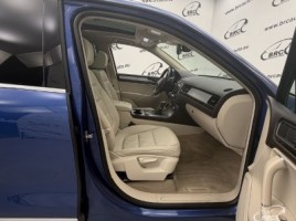 Volkswagen Touareg, 3.0 l., visureigis | 3