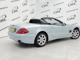 Mercedes-Benz SL350 | 4