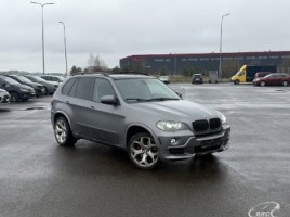 BMW X5 visureigis