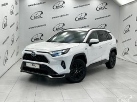Toyota RAV4 visureigis