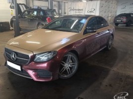 Mercedes-Benz E300 saloon