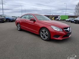 Mercedes-Benz E350 coupe
