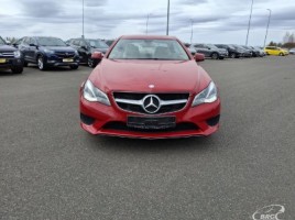 Mercedes-Benz E350 | 1
