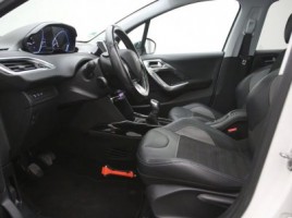 Peugeot 2008, 1.2 l., Внедорожник | 3