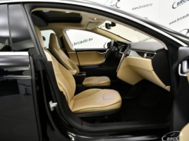 Tesla Model S, sedanas | 3