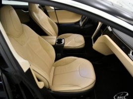 Tesla Model S, sedanas | 4