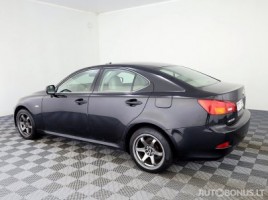 Lexus IS 220 | 4