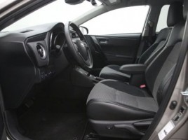 Toyota Auris | 3