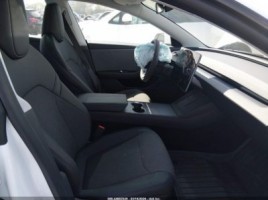 Tesla Model 3 | 4
