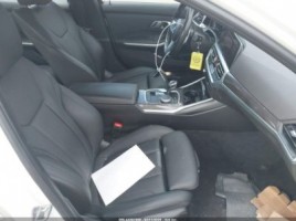BMW 330 | 4