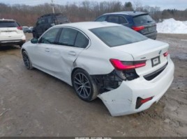 BMW 330 | 2