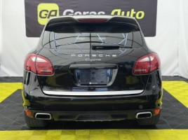 Porsche Cayenne | 4