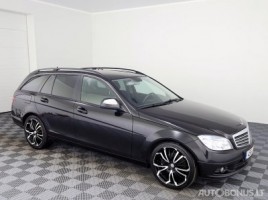 Mercedes-Benz C220 universalas