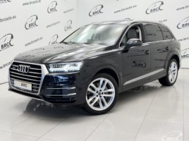 Audi Q7 visureigis