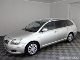 Toyota Avensis, 2.2 l., universalas | 1