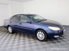 Toyota Camry saloon